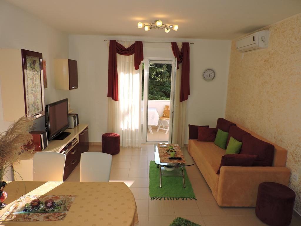 Apartman Legin 法扎纳 外观 照片